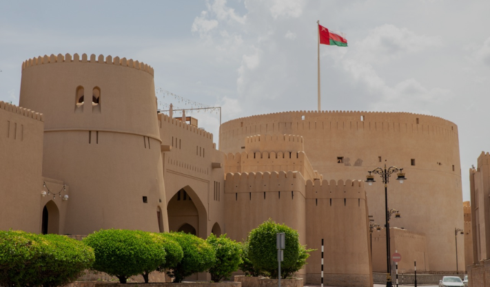 Oman’s Public Debt Drops to $36.7B Despite Lower Oil and Gas Income